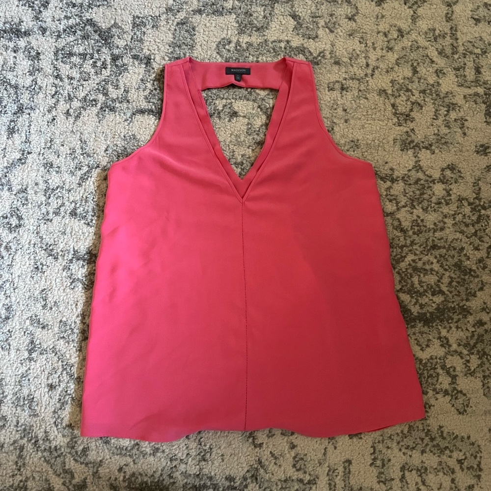 Madison Pink Tank Top Size Large